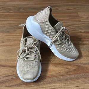 Danskin Stunt Memory foam sneakers 6